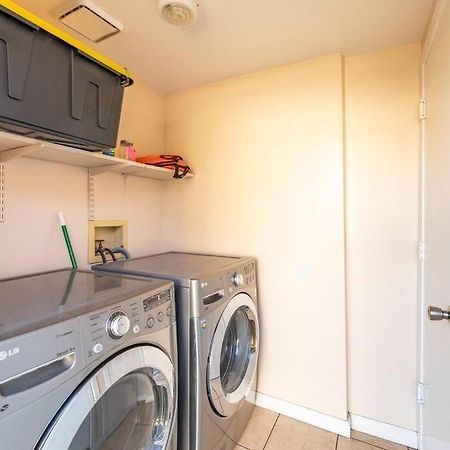 A+ 2 Bedroom Victorian Home Away From Home 薩克拉門托 外观 照片